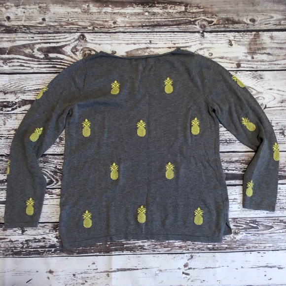 Grey Pineapple Long Sleeve Sweater Large - Picture 6 of 6